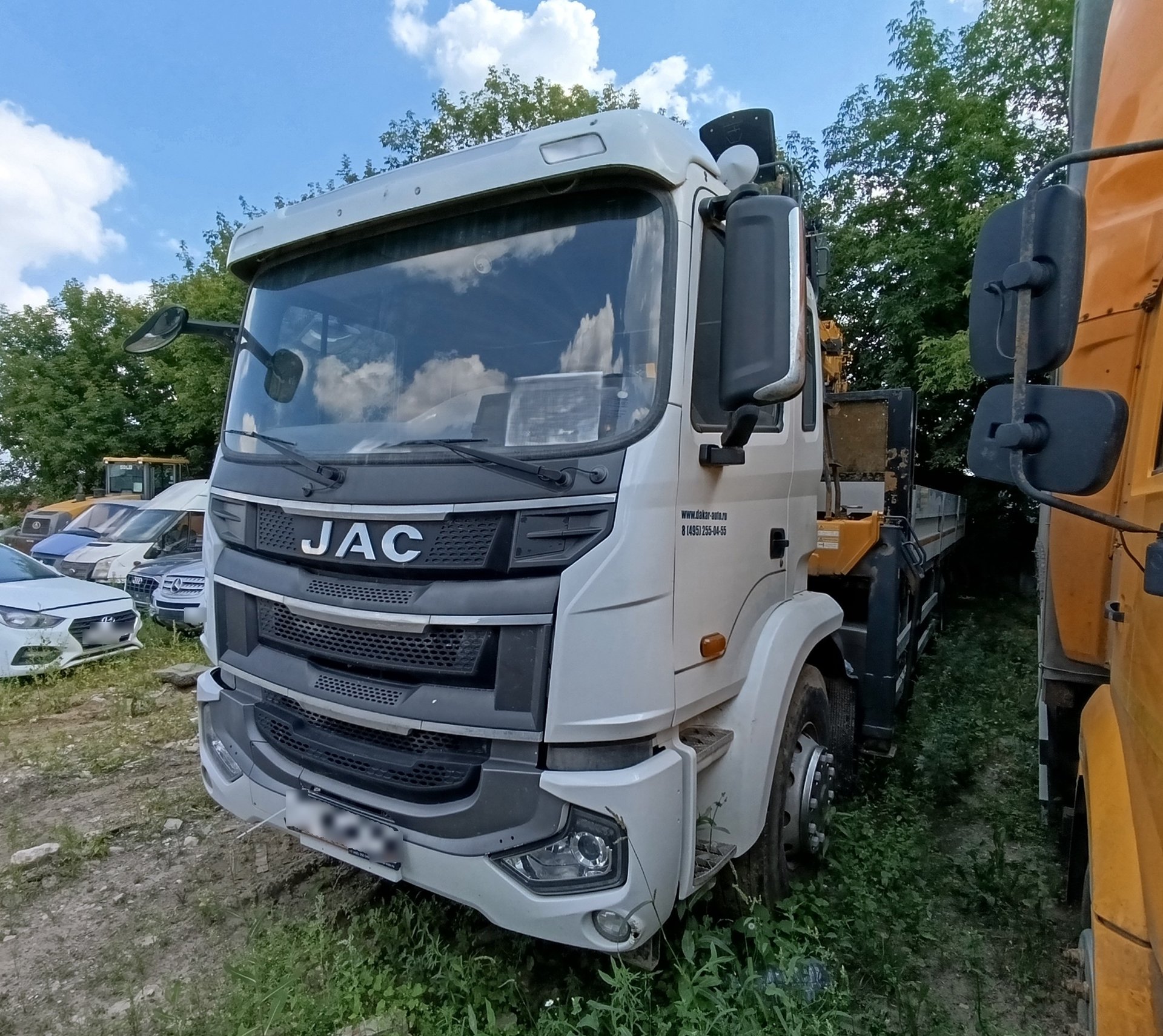 JAC N200 4x2 Бортовой с КМУ — Казань