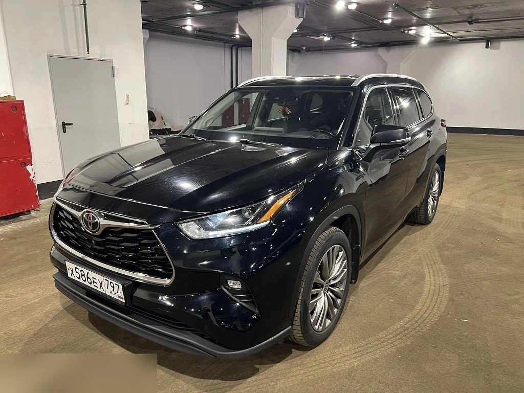 TOYOTA Highlander — Москва