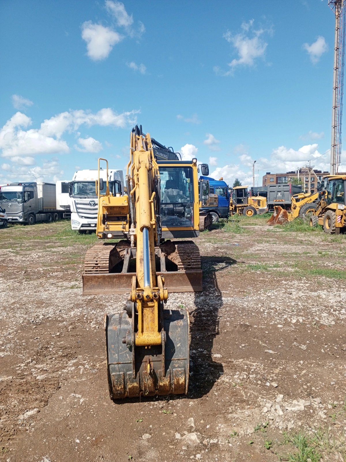 LGCE Мини-экскаватор E690F — Набережные Челны