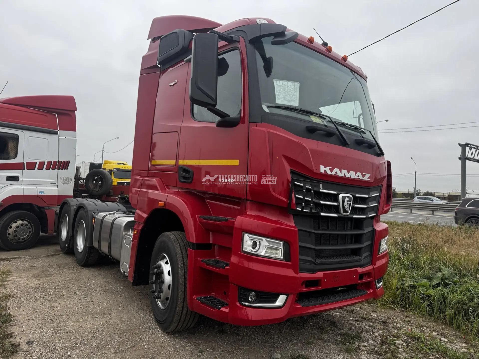 КАМАЗ 65656-766-49(B5), седельный тягач 6х4, Евро-5, ДОПОГ — новая техника в лизинг