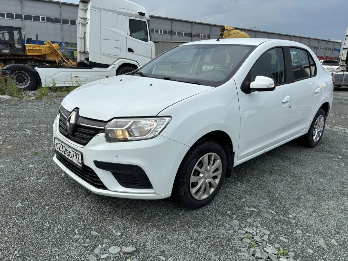 RENAULT Logan — НОВОСИБИРСК