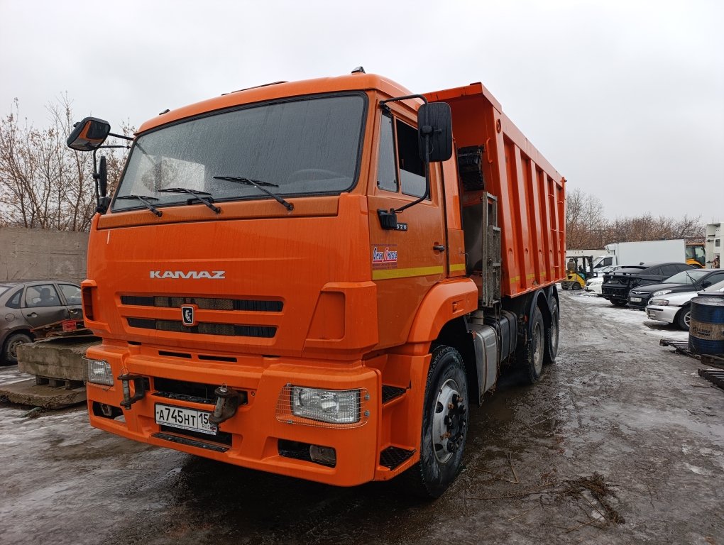 КАМАЗ 6520 6X4 Самосвал — Омск