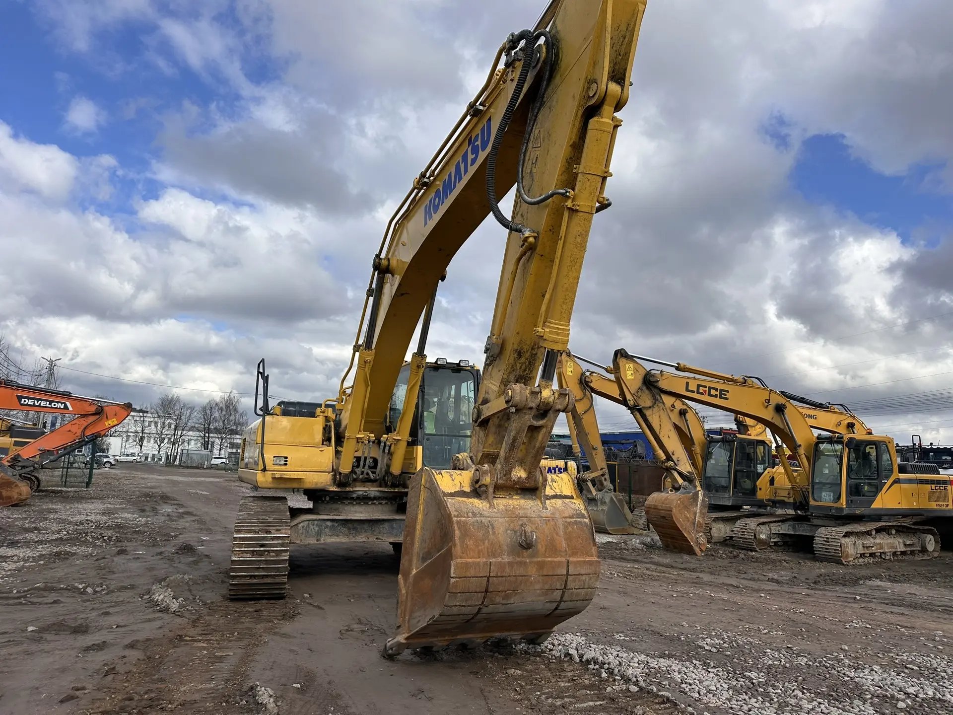 KOMATSU PC 300 Экскаватор — Санкт-Петербург