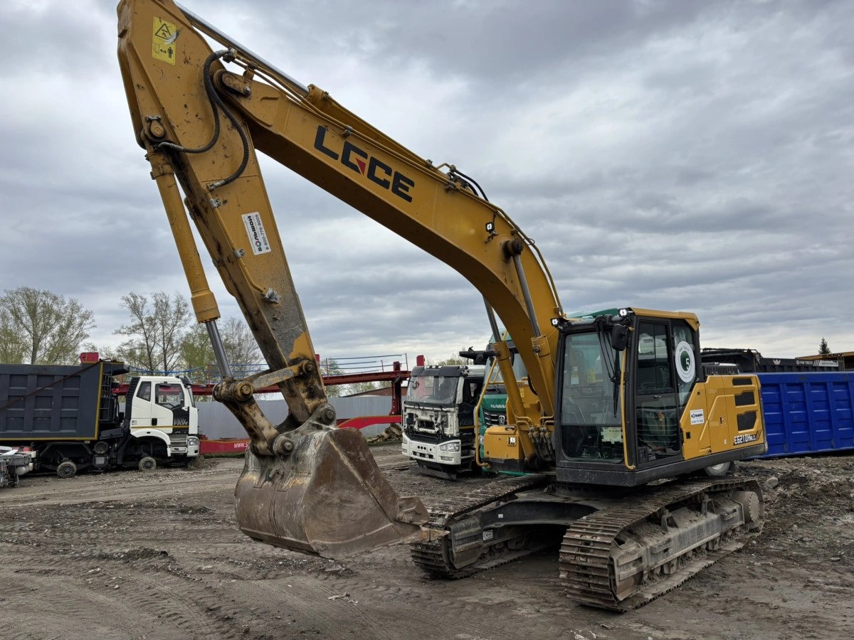 LGCE E6210HLC — Новосибирск