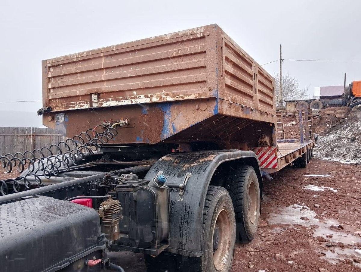 Прицеп низкорамный Amur (для перевозки колесно-гусеничной техники) — Братск