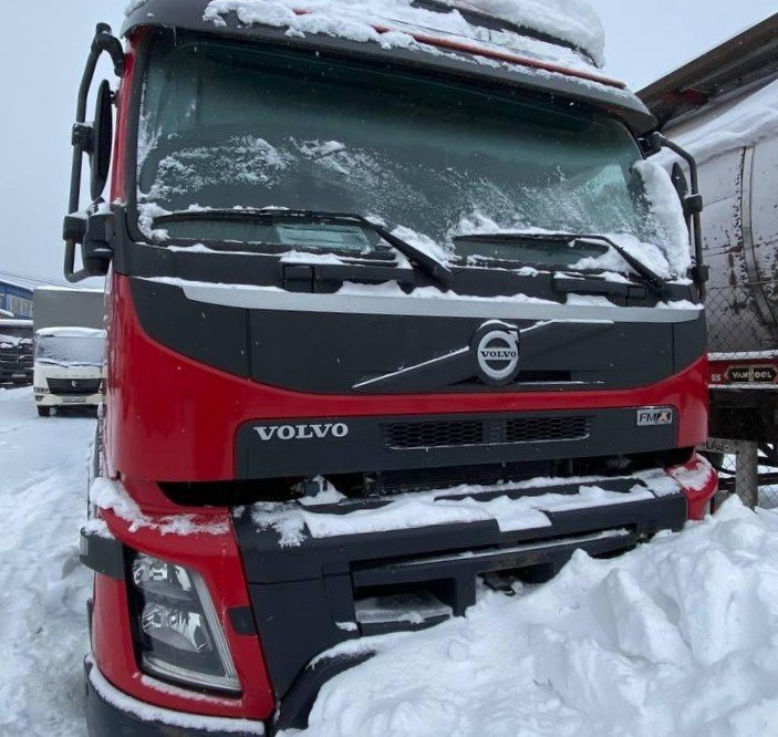 VOLVO FM 6x4 Седельный тягач — Великий Новгород