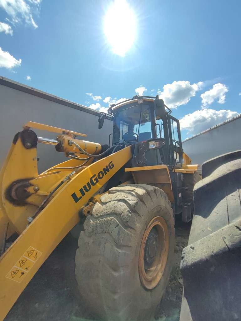 LIUGONG CLG 855 Фронтальный погрузчик — Большой Исток
