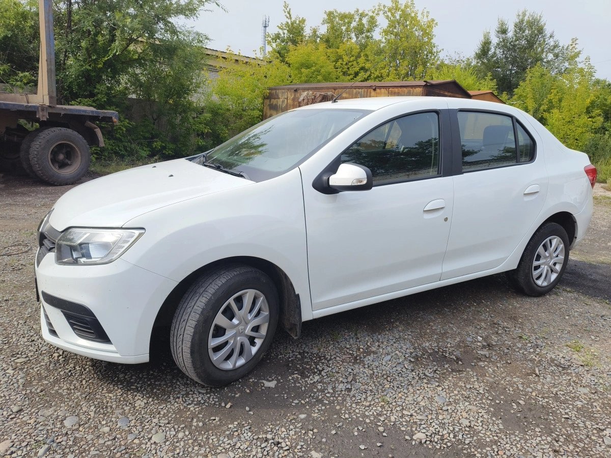 RENAULT Logan — НОВОСИБИРСК