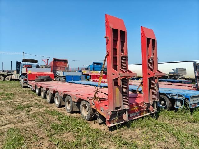 Полуприцептяжеловоз САВ 931826-0000030 931826 — Иркутск