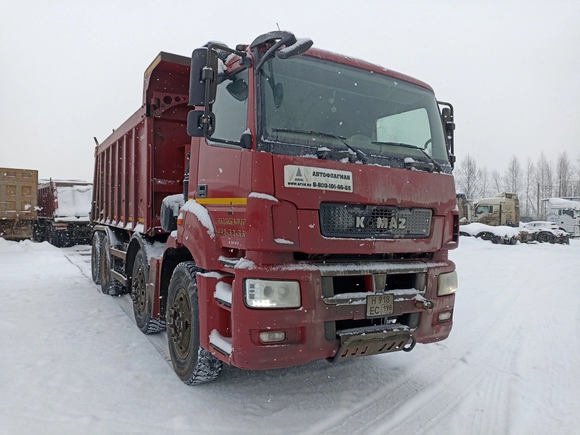 КАМАЗ 65801 — Санкт-Петербург