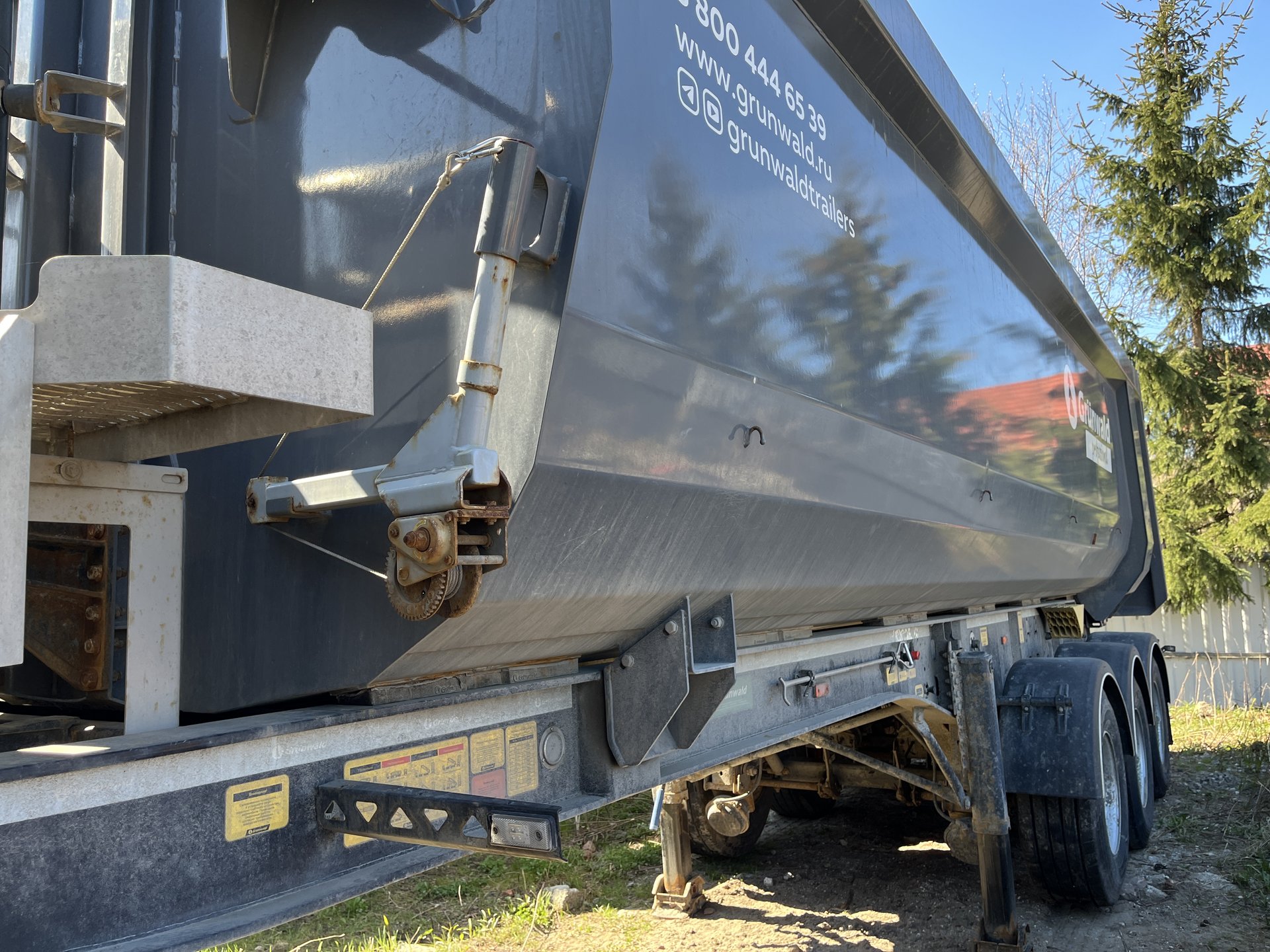 GRUNWALD 9453 Полуприцеп самосвальный — Калининград