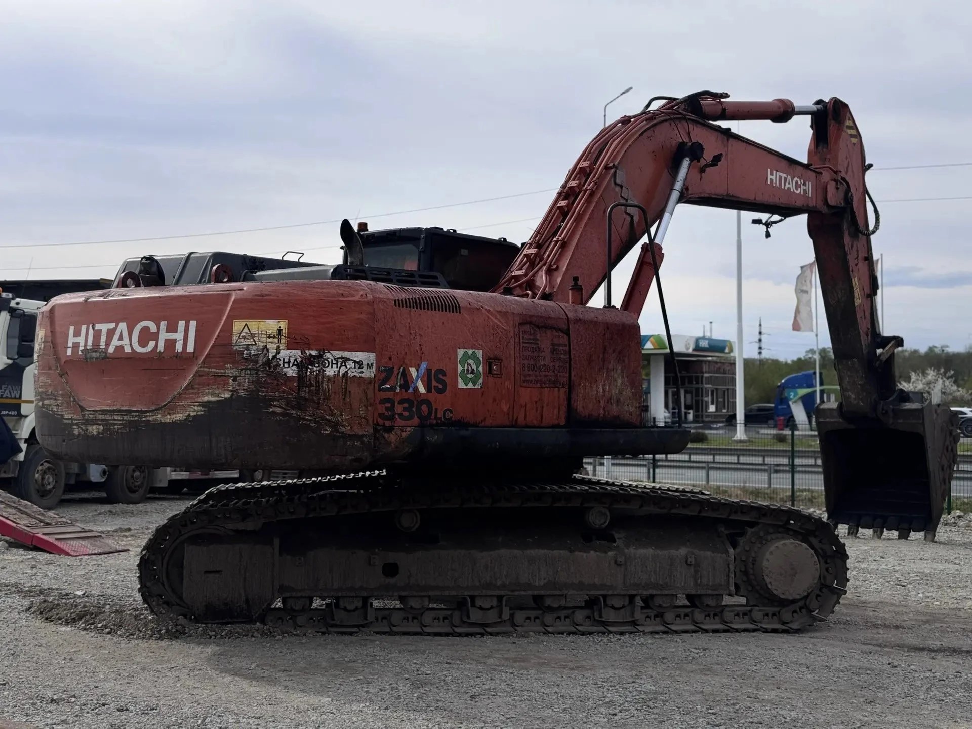Гусеничный экскаватор Hitachi ZX330LC-5G — Владивосток