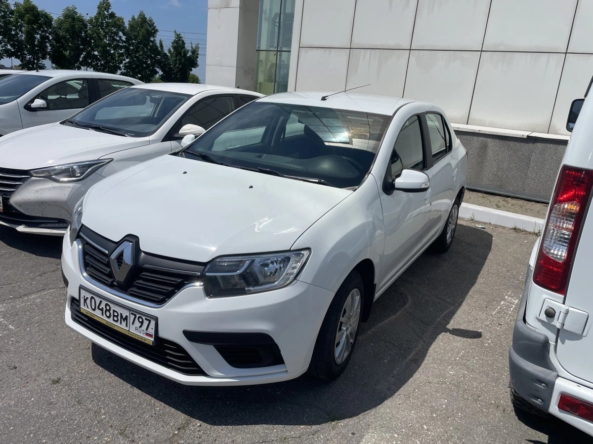 RENAULT Logan — Артём