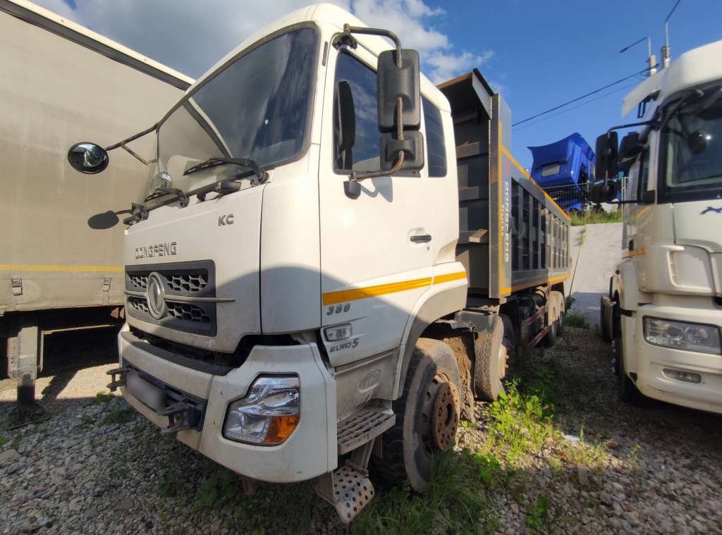 DONGFENG DFH 8x4 Самосвал — Москва