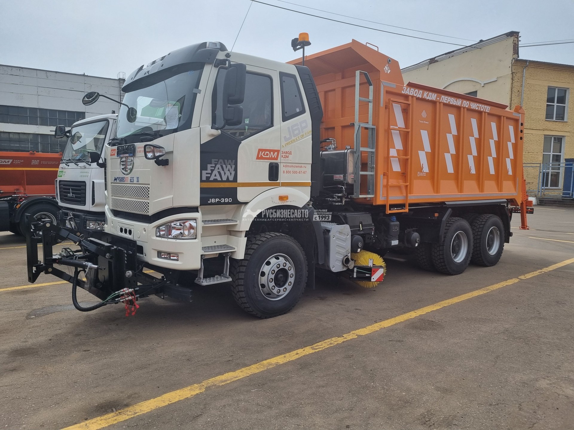 ЭД-405 (КДМ) на базе самосвала FAW (ПС+ПМ+ЩС+ПО) отбор мощности от ДВС — новая техника в лизинг