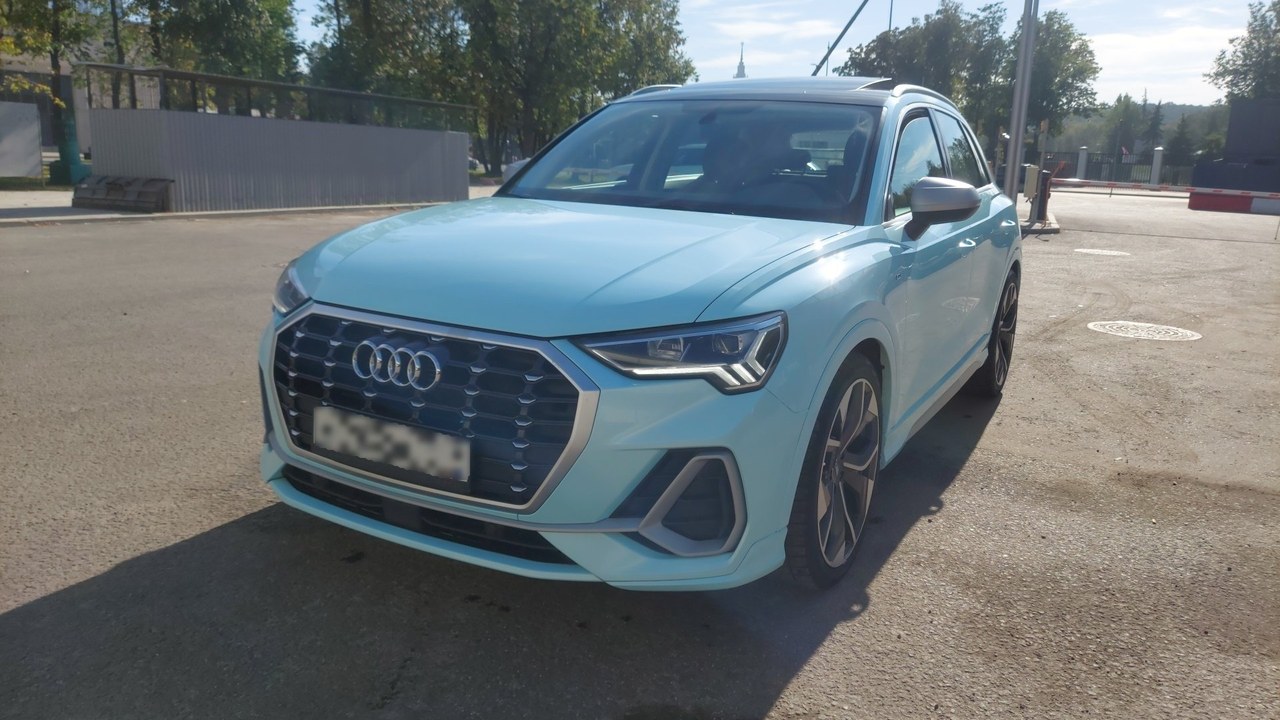 AUDI Q3 — Москва