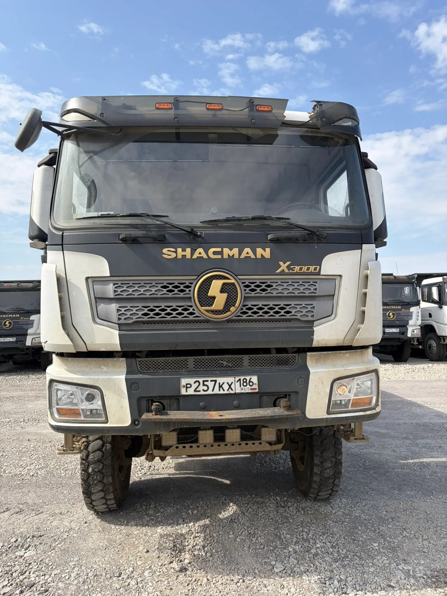 Shacman (Shaanxi) SX* 6x6 Самосвал — Воронежская обл