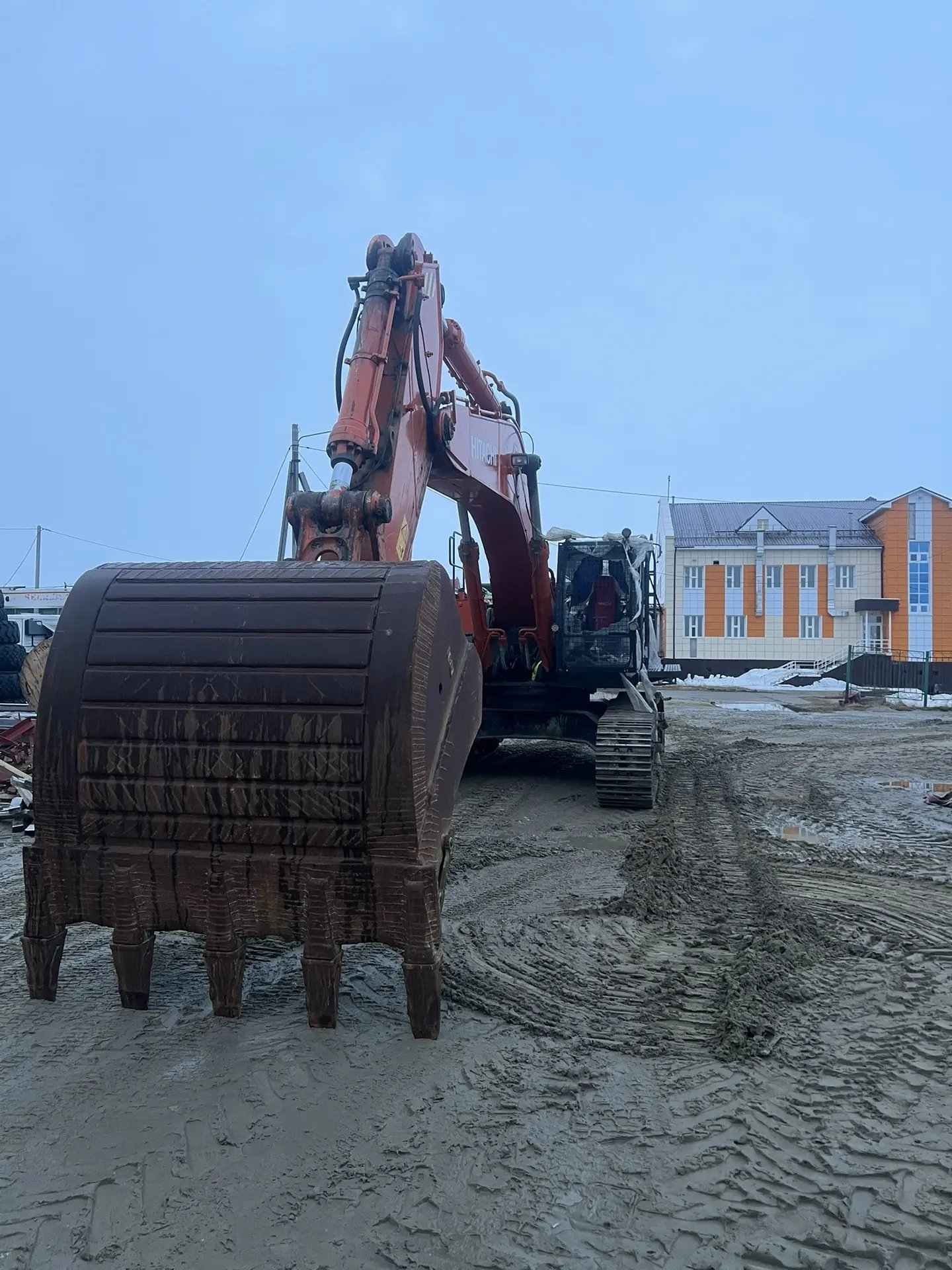 HITACHI ZX470 Экскаватор — с. Новый Порт