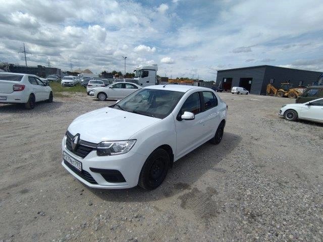 RENAULT Logan — Артём