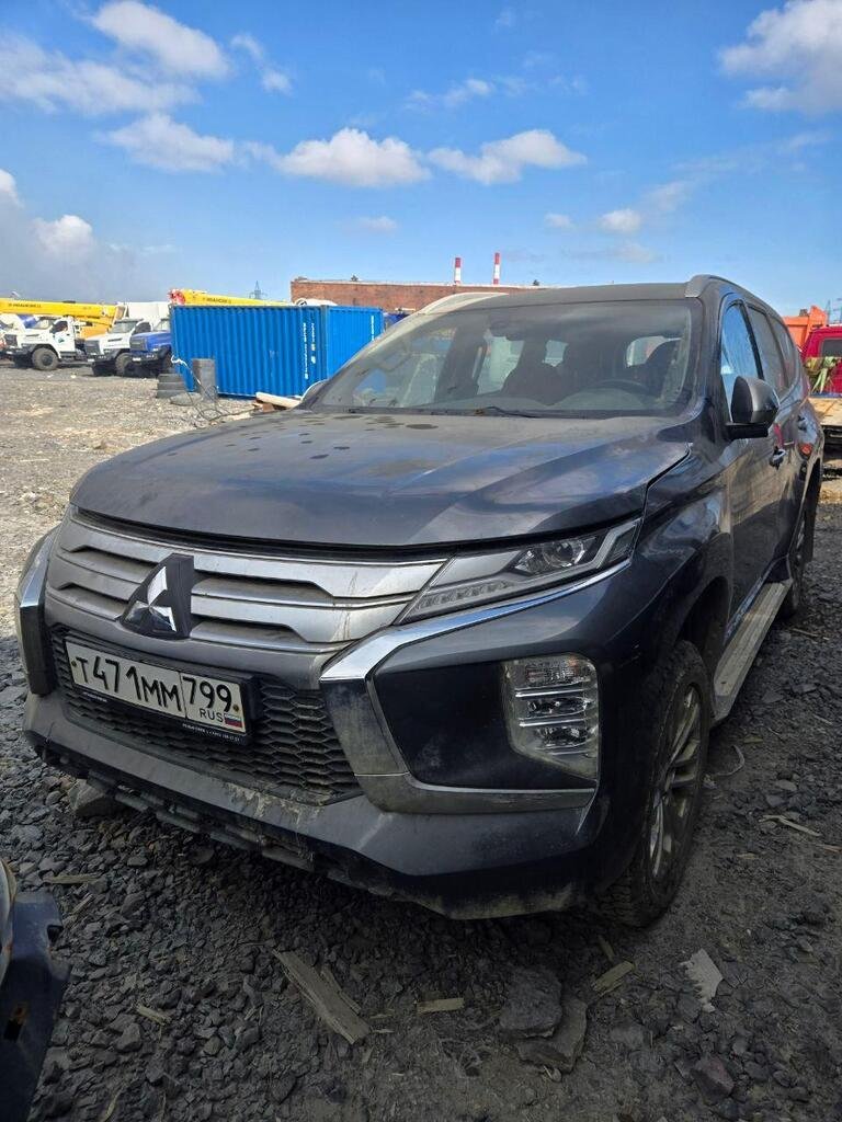 MITSUBISHI Pajero Sport — Норильск