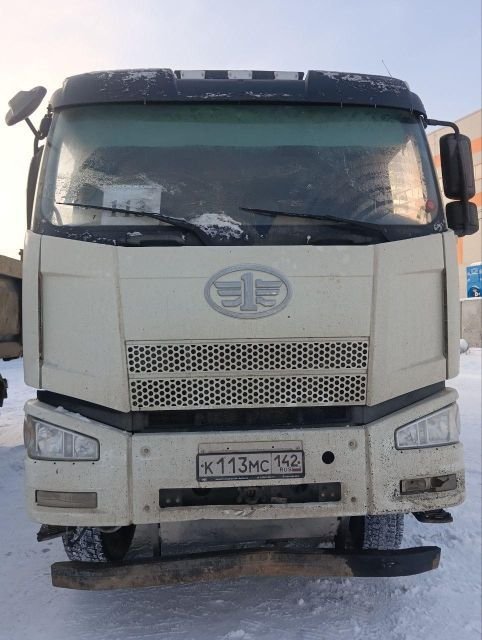 Специализированный, автомобиль-самосвал FAW J6 — Новосибирск