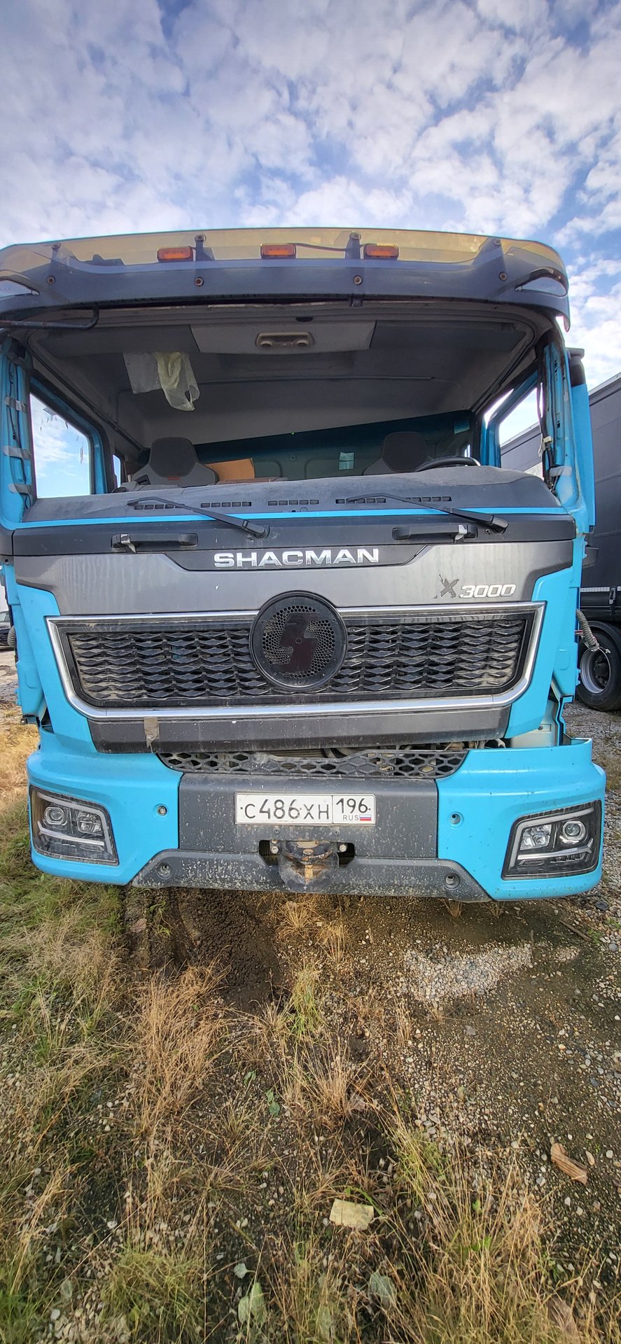 Shacman (Shaanxi) SX* 6x4 Самосвал — Екатеринбург
