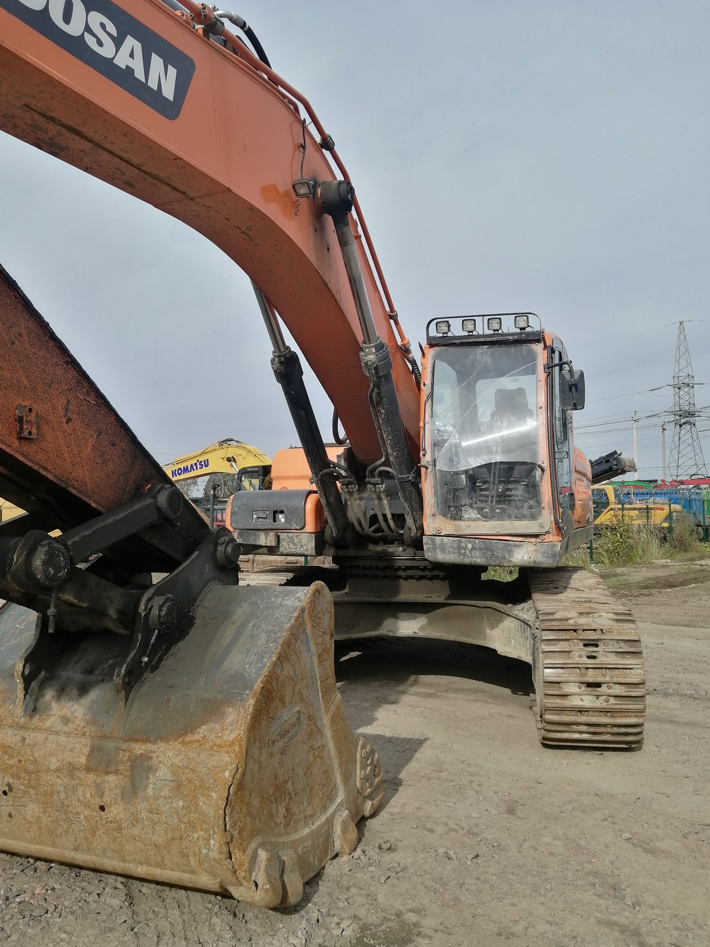 Doosan DX360 Экскаватор — Санкт-Петербург
