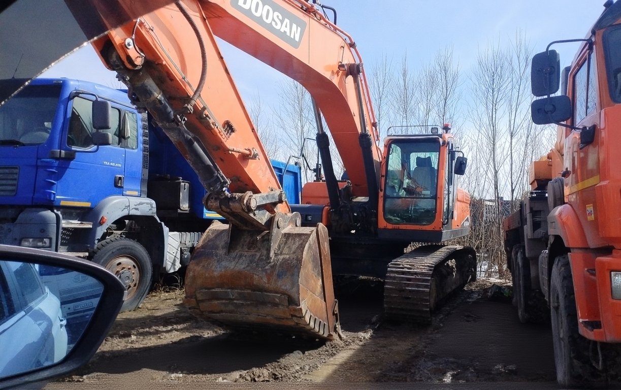 DOOSAN/DEVELON DX300LCA-7M — Сургут