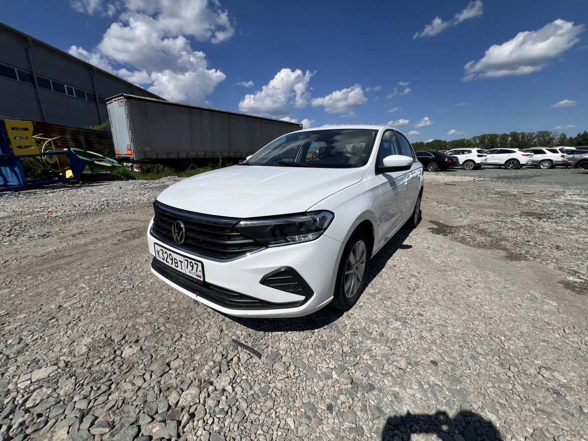VOLKSWAGEN Polo — Новосибирск