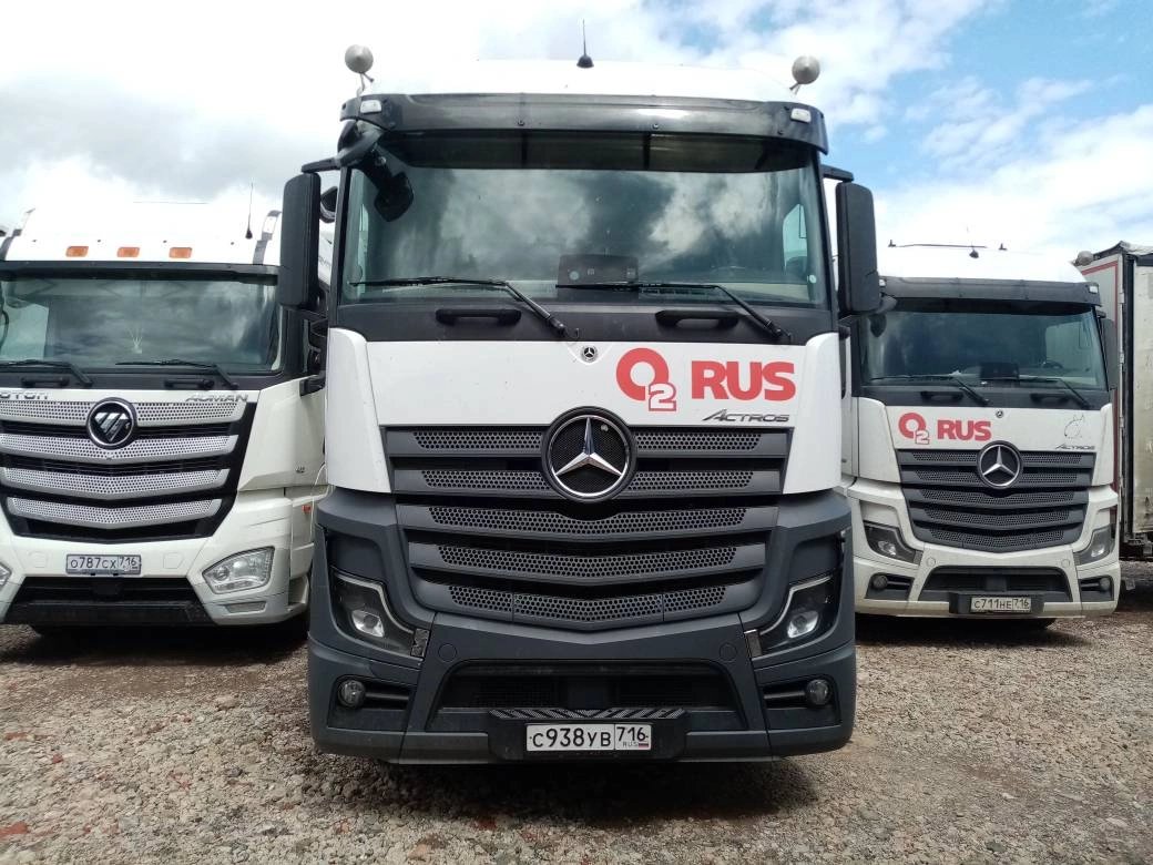 Седельный тягач MERCEDES-BENZ Actros — Красноярск