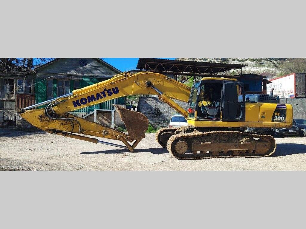 Экскаватор гидравлический на гусеничном ходу Komatsu PC300-8M0 KOMATSU — Севастополь