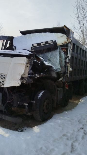 Самосвал FAW J6 — Корсаков