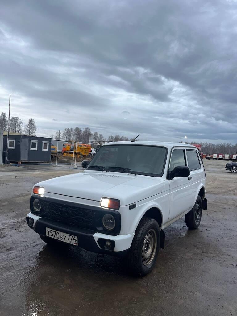 LADA NIVA; Легковой — Челябинск