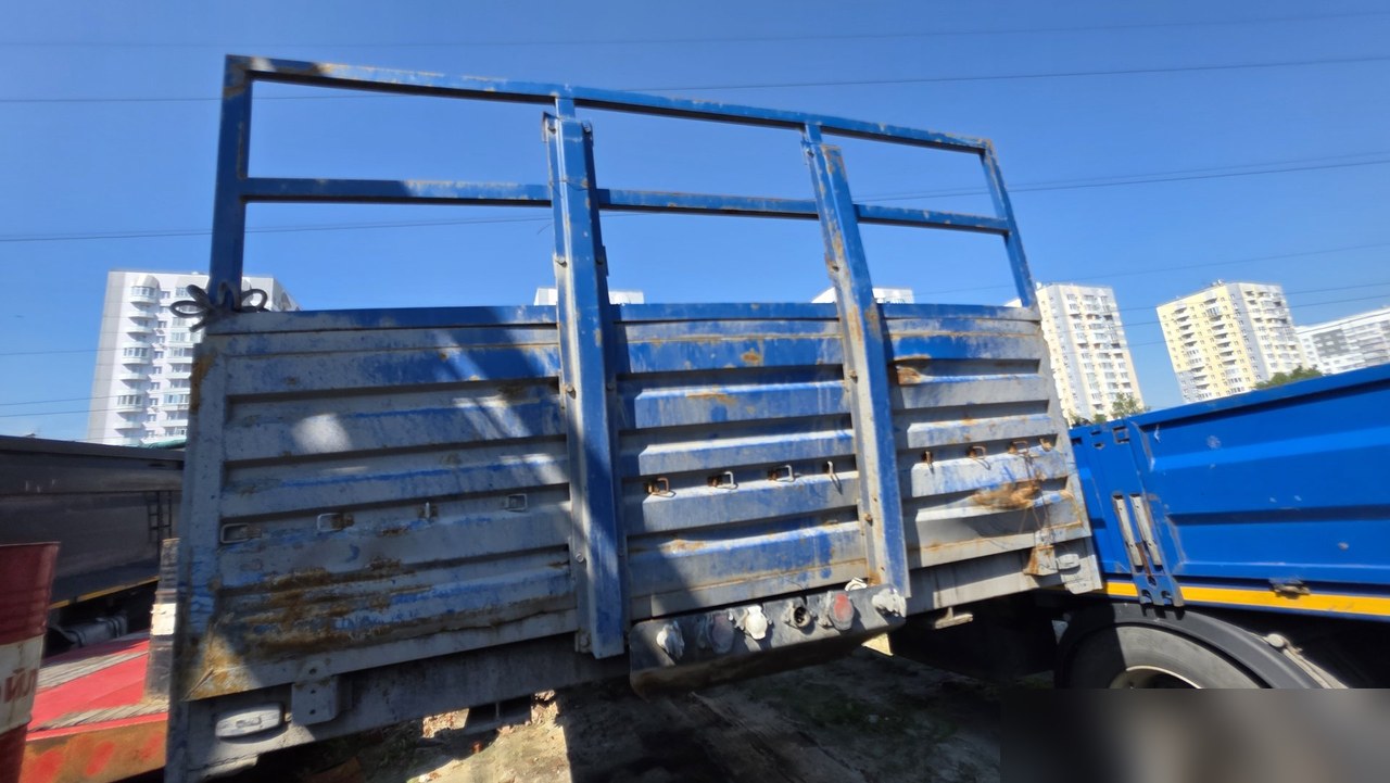 Туймазинский завод автобетоновозов Полуприцеп бортовой 588513 — Тюмень