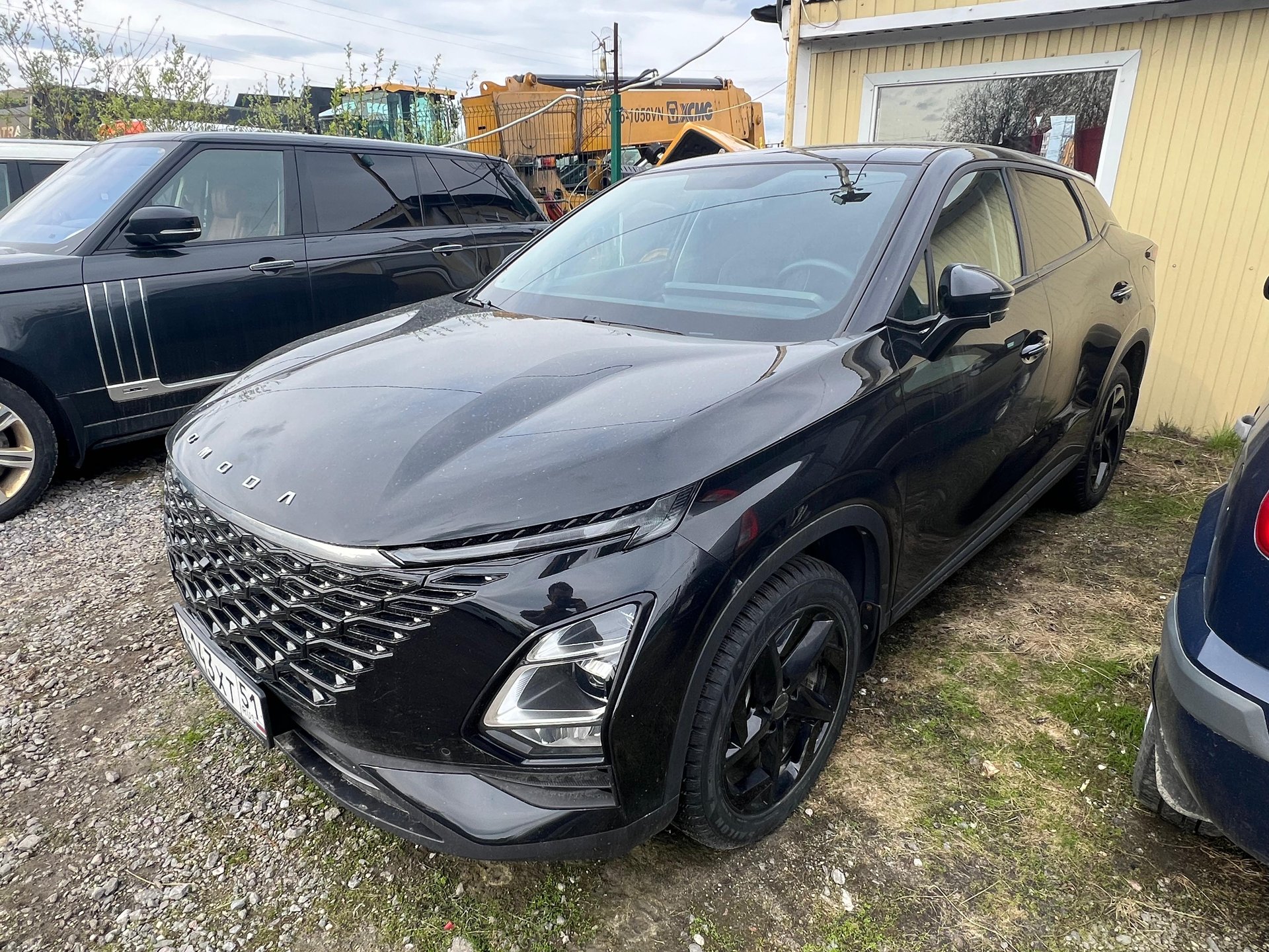 Omoda C5 — Кола