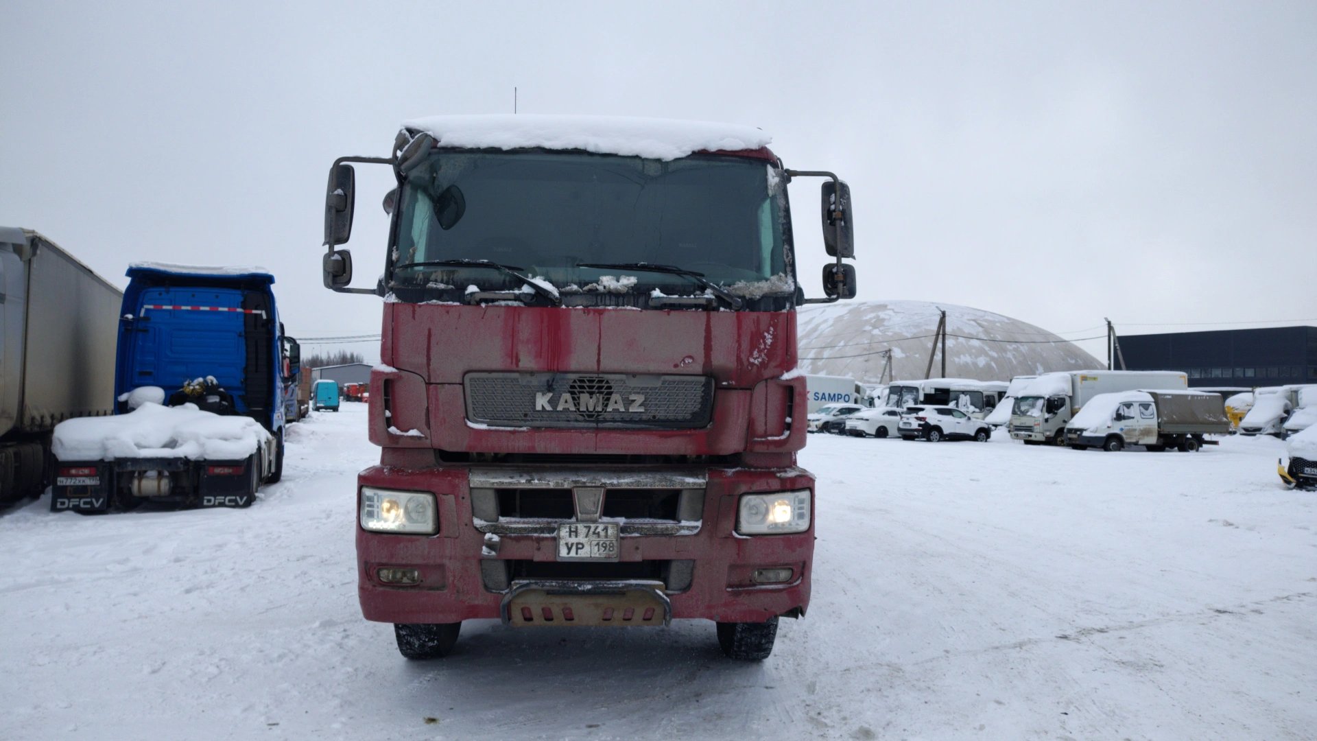 КАМАЗ 65801 — Санкт-Петербург