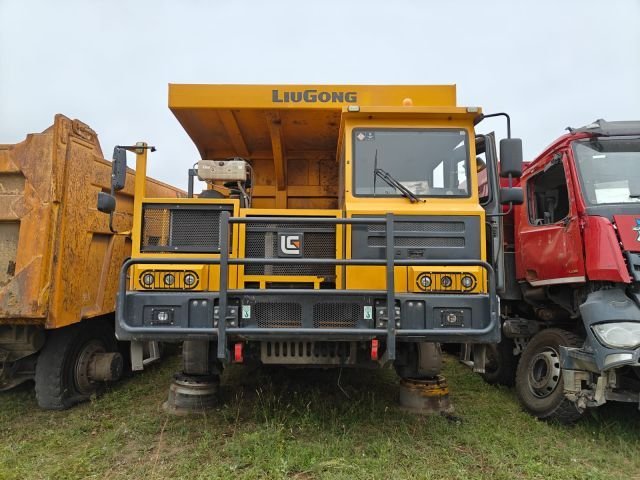 КАРЬЕРНЫЙ САМОСВАЛ LIUGONG DW90A — Иркутск