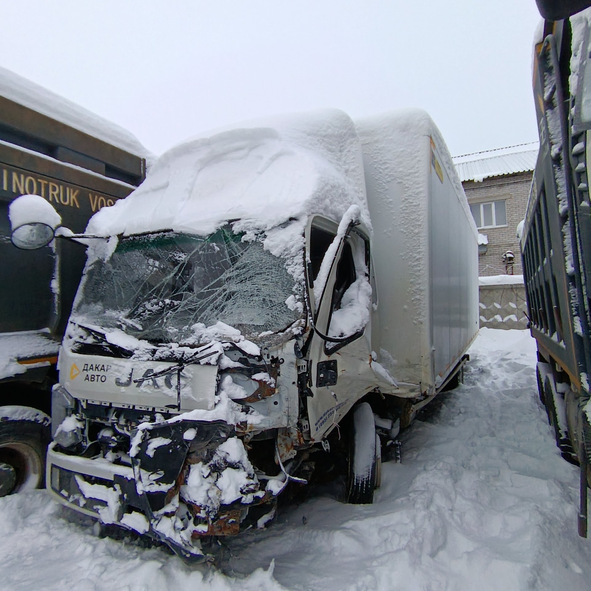 МЕТКОМПЛЕКС JA11* на шасси JAC N120 4x2 Изотермический/рефрижератор — Сыктывкар