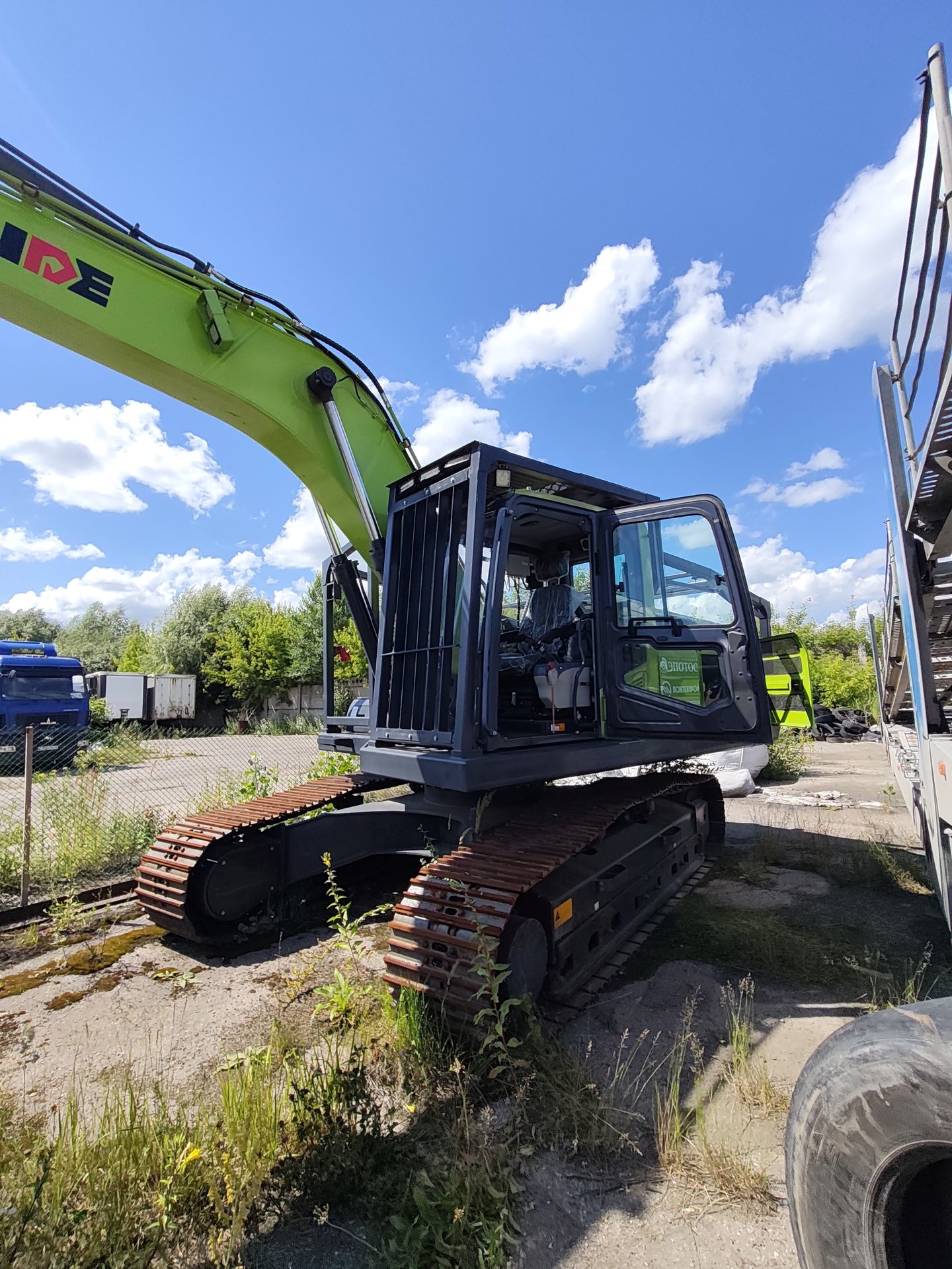 LISHIDE SC220 Экскаватор — Ульяновск