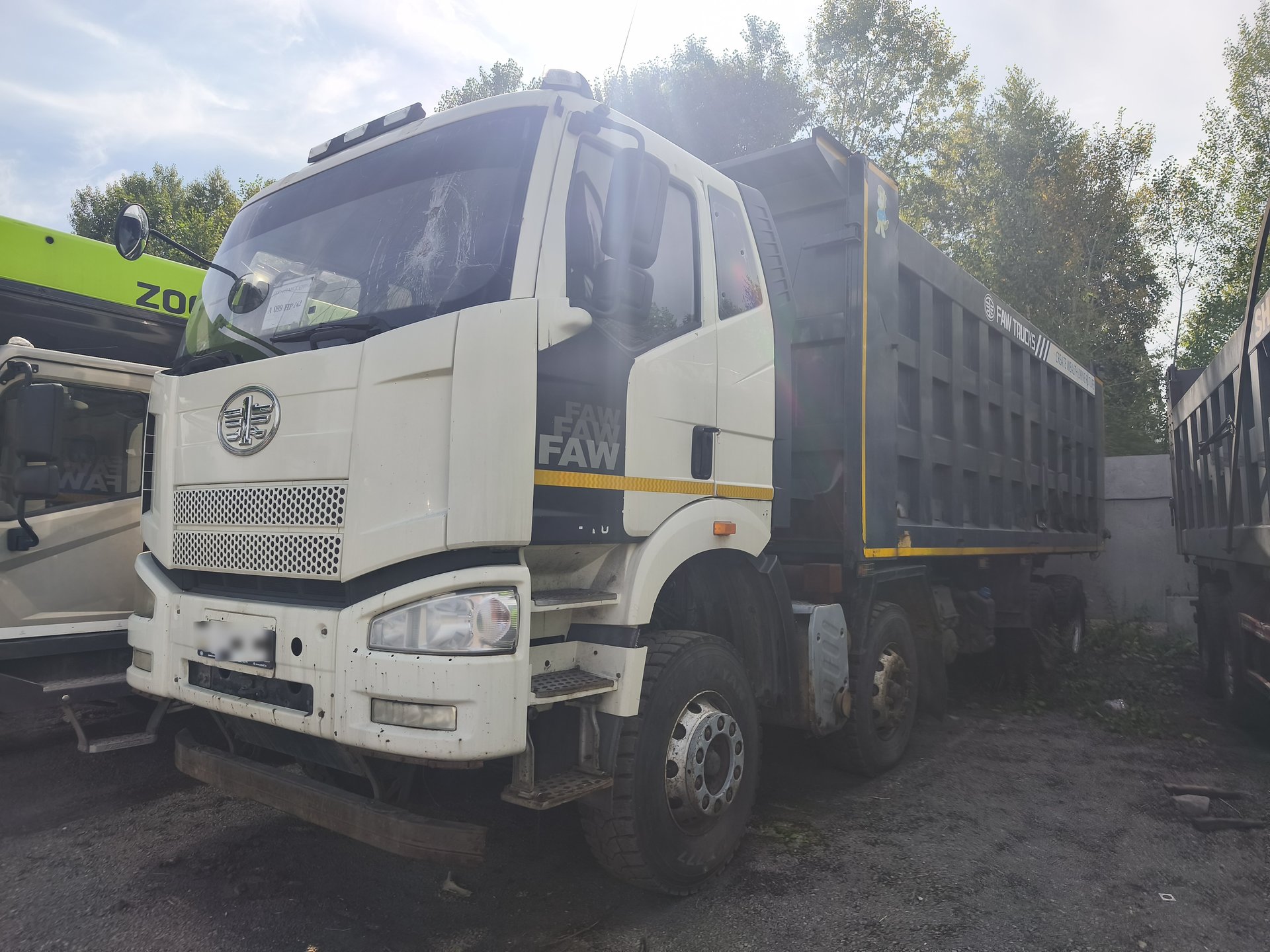 FAW CA 3310 8x4 Самосвал — Новокузнецк