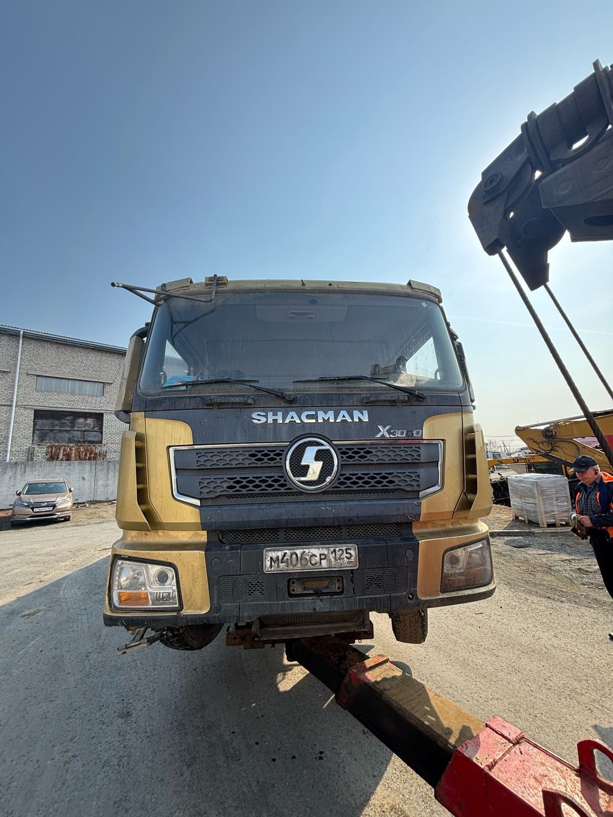Shacman (Shaanxi) SX* 8x4 Самосвал — Артем