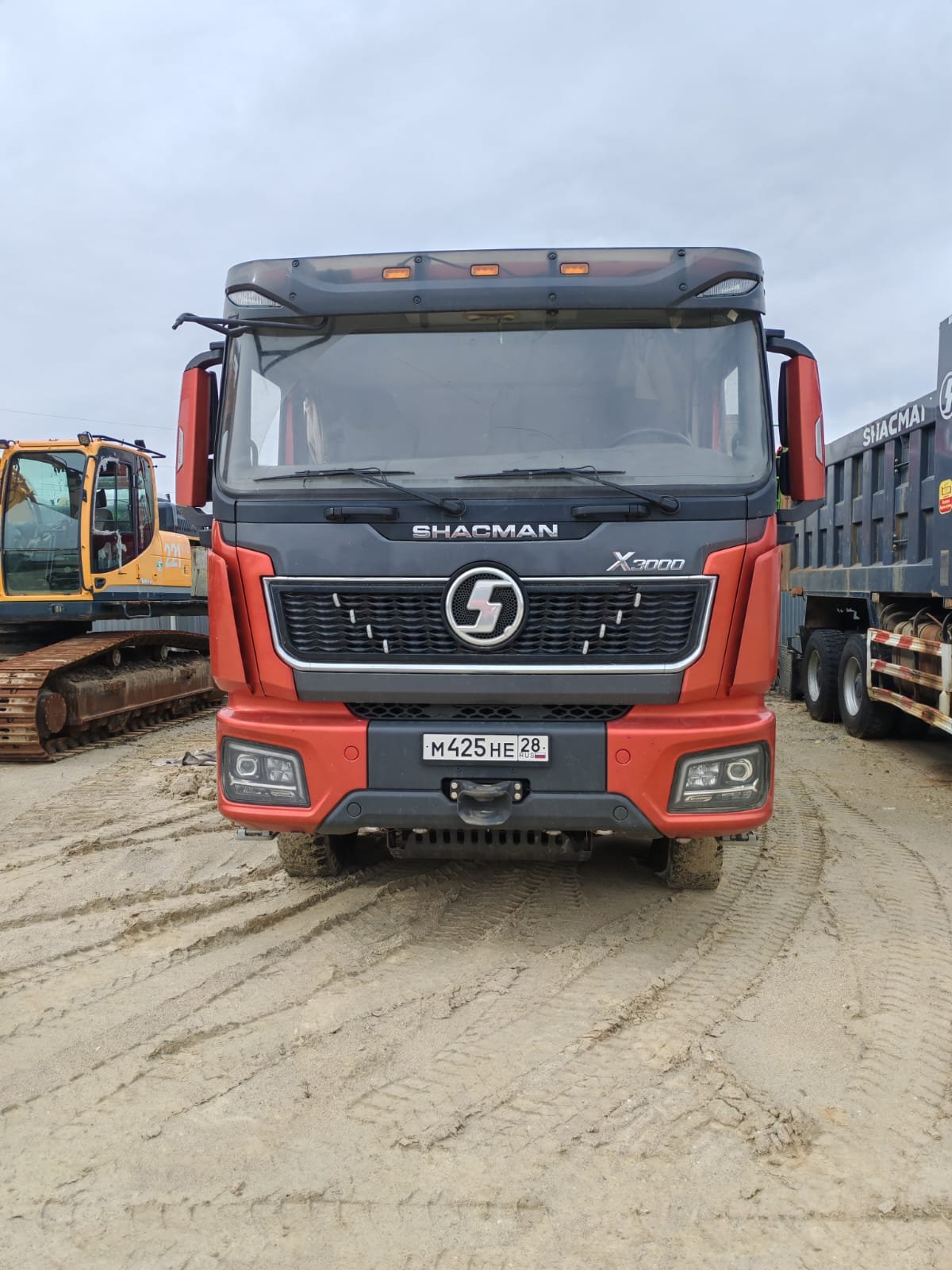 Shacman (Shaanxi) 8x4 Самосвал SX331863366 — Благовещенск