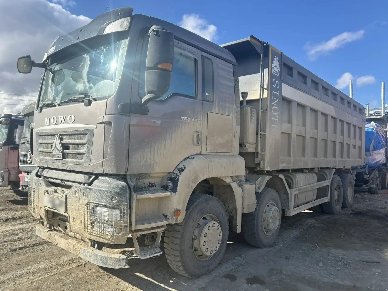 HOWO 8x4 Самосвал — Саха