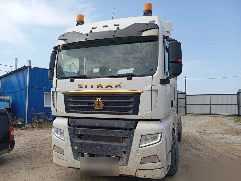SITRAK C7H 4x2 Седельный тягач ZZ4186V391HE — Якутск