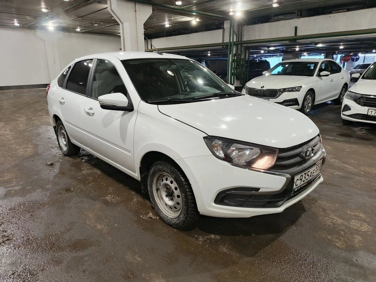 LADA Granta Лифтбек — Москва