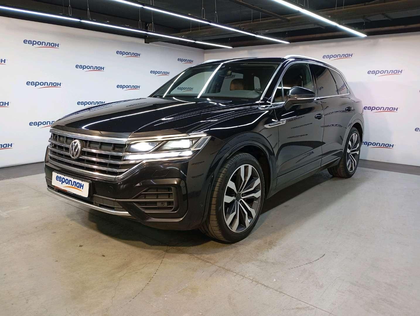 Volkswagen Touareg — Москва