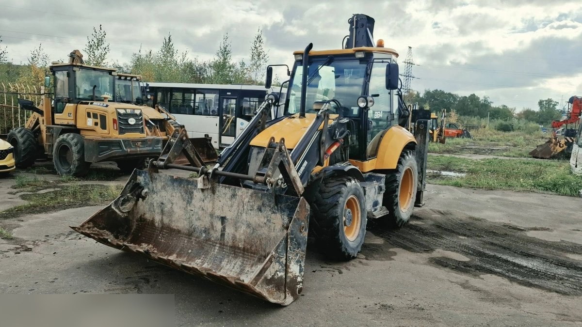 Экскаватор-погрузчик CUKUROVA 884 — Москва