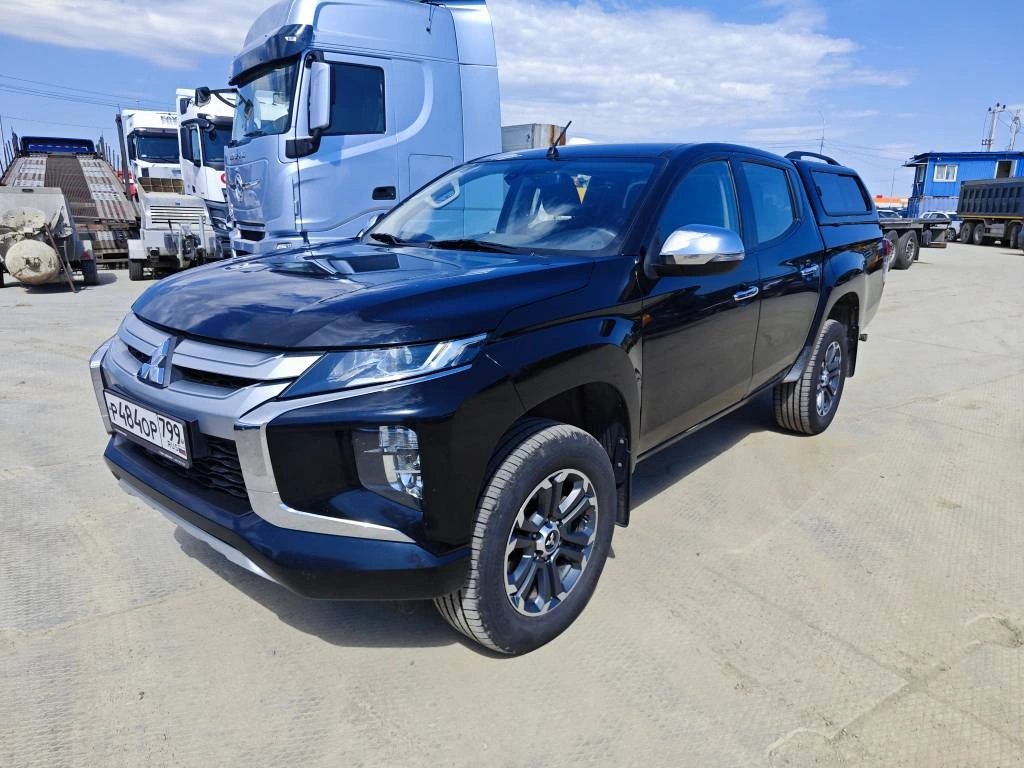 MITSUBISHI L200 — Владивосток