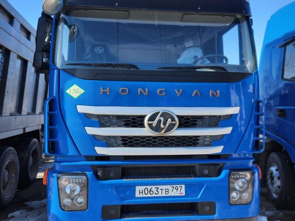 HONGYAN 908, седельный тягач — Рязань