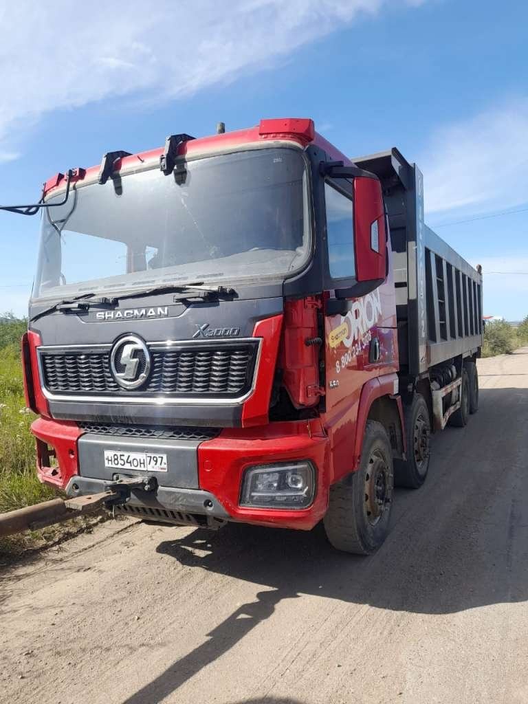 SHACMAN (SHAANXI) 8x4 Самосвал — Краснокаменск